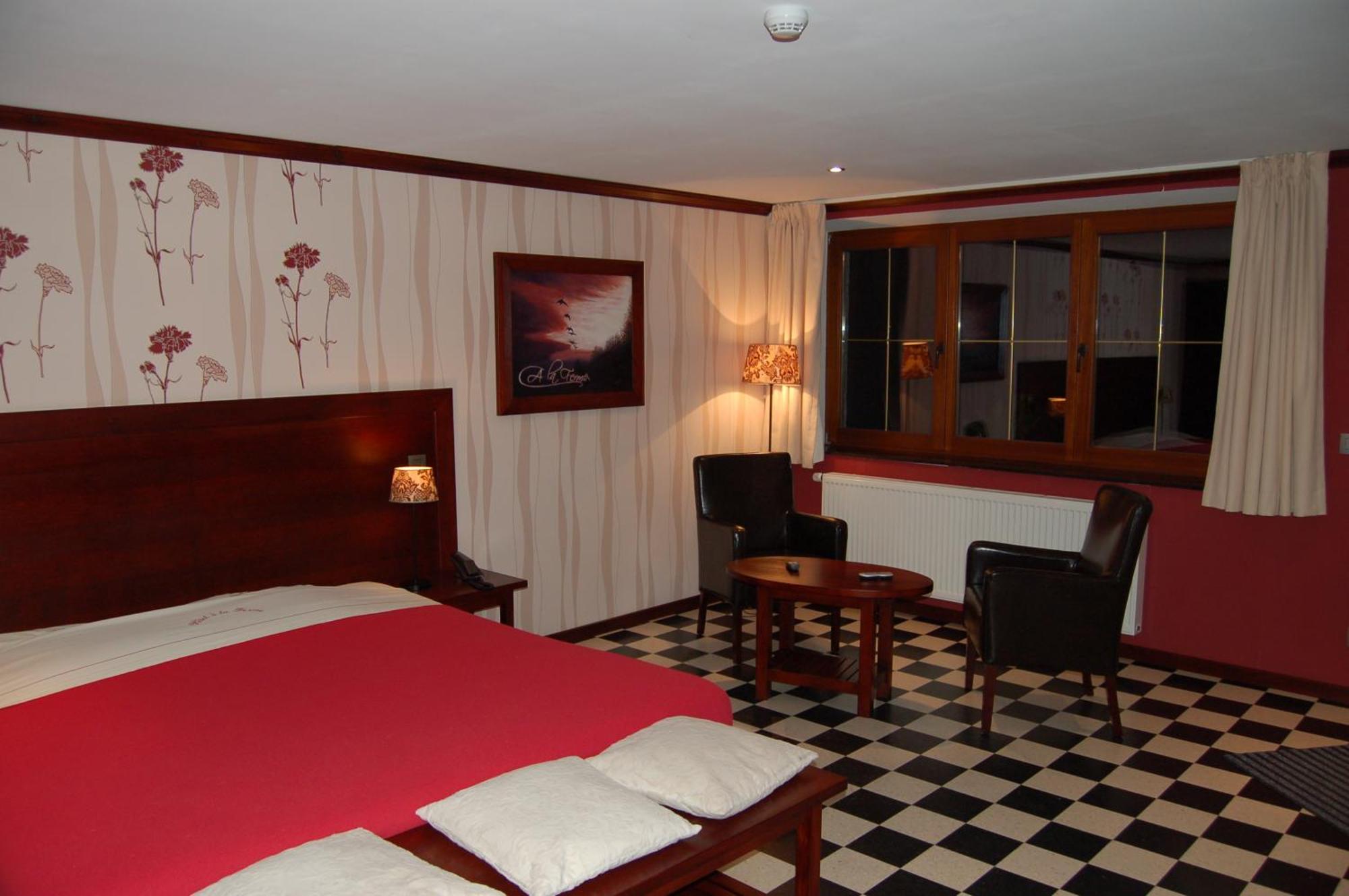 Hotel/Restaurant A La Ferme Ferrieres Luaran gambar