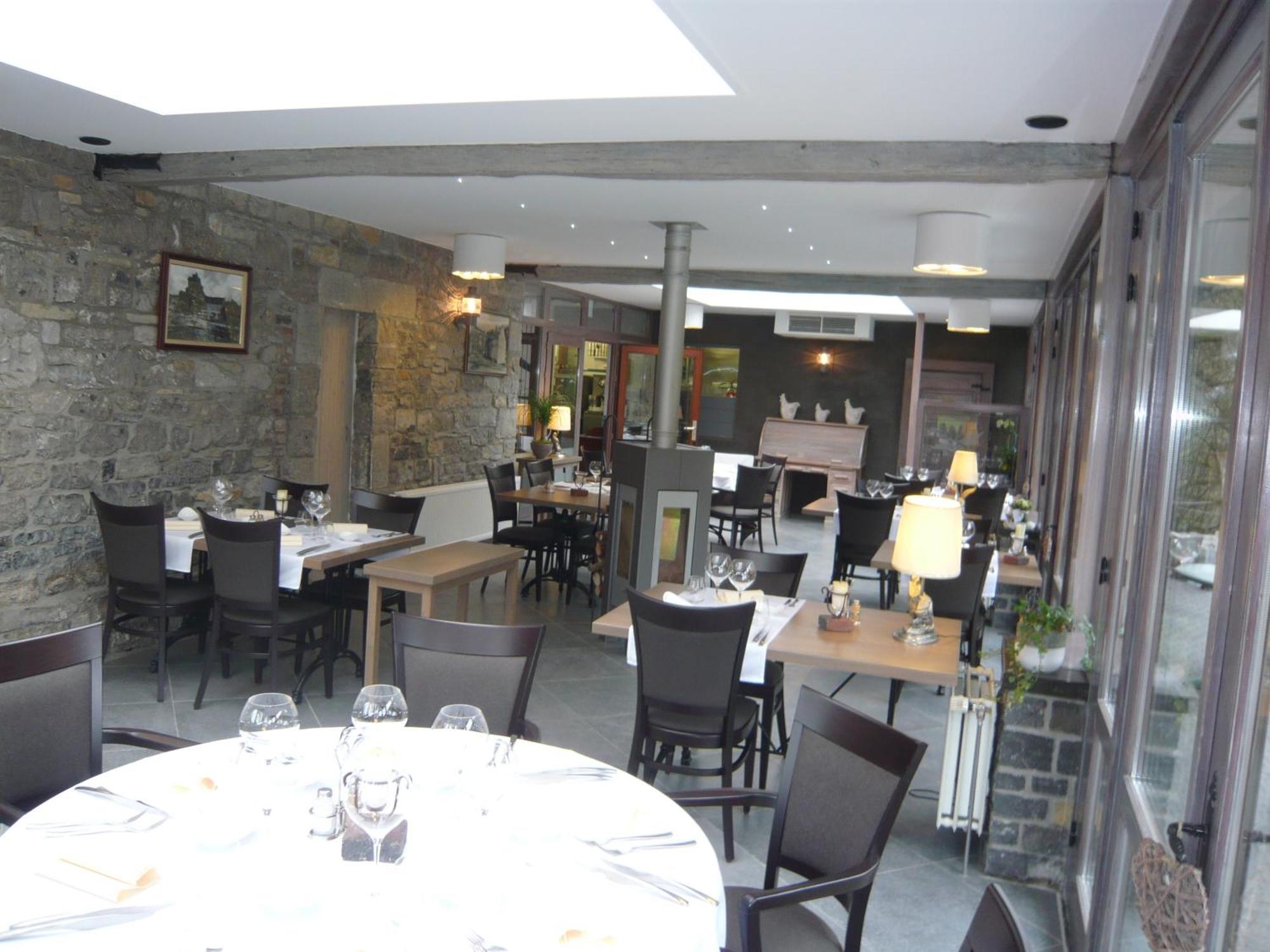 Hotel/Restaurant A La Ferme Ferrieres Luaran gambar